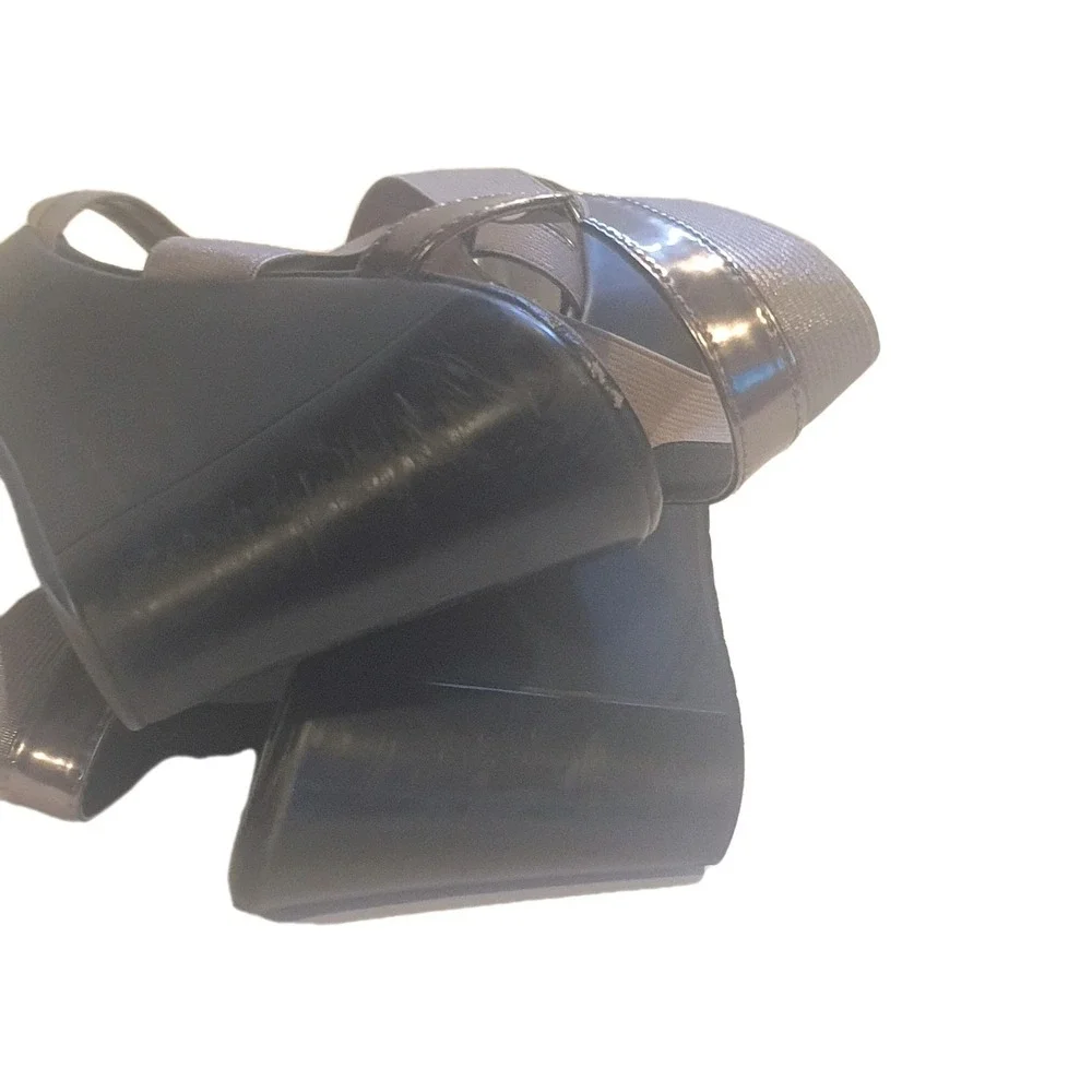 Charles David Grey Black Wedge‎ Heel Sandals Elastic Straps Pewter 10 inches